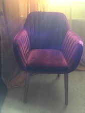 4 Polsterstühle rot, ca. 57