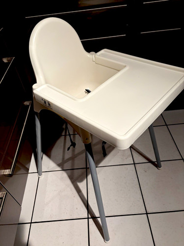 Baby hochstuhl mit tischplatte - baby,